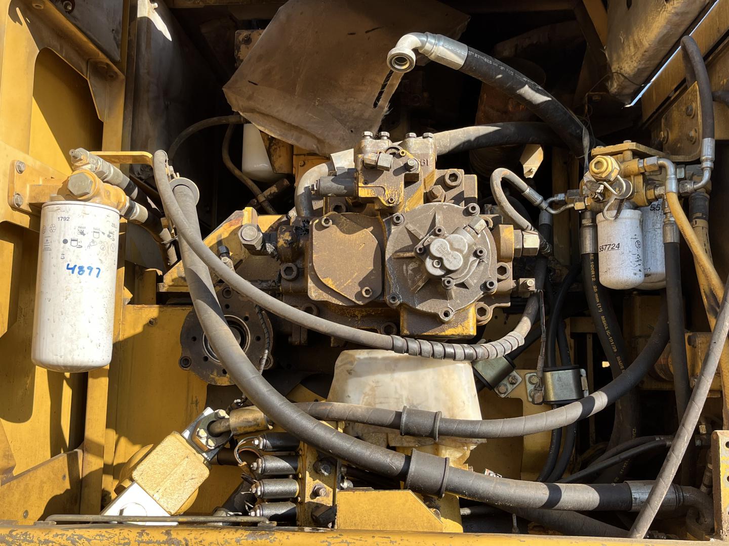 ./imagenes/INVOICE/2019/17072/EXCAVADORA CATERPILLAR 345C (7).JPG